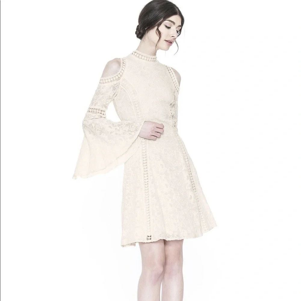 Alice + Olivia Enya Cold Shoulder Lace Dress - Picture 1 of 7
